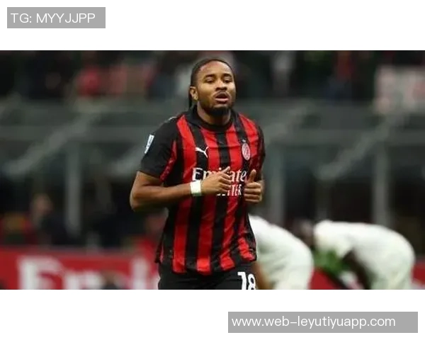 恩昆库重返米兰合练奇克继续进行单独训练 恩昆库重返米兰合练奇克继续进行单独训练