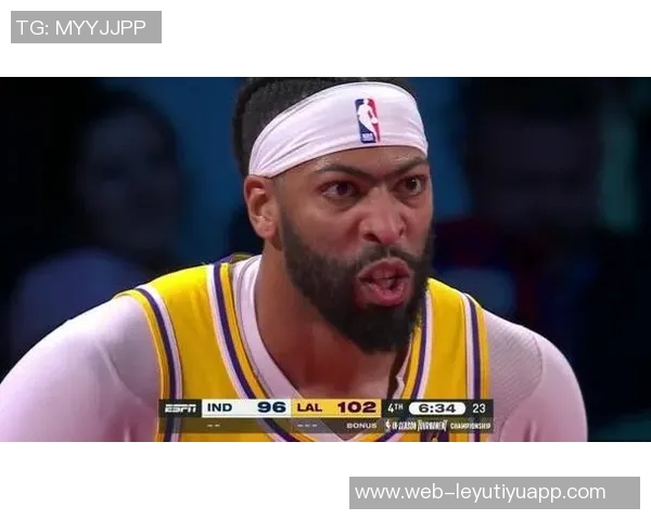 浓眉用表情包回应热议引发网友热讨论究竟什么意思